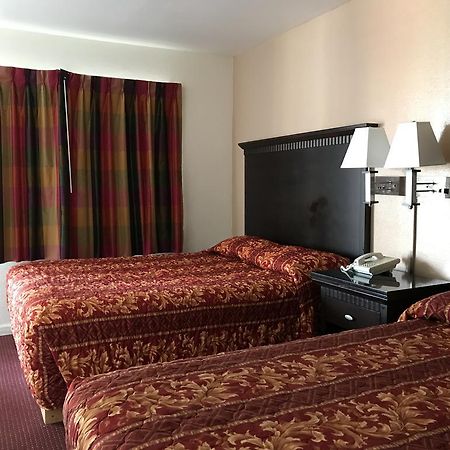 Townhouse Motel Weed Eksteriør bilde